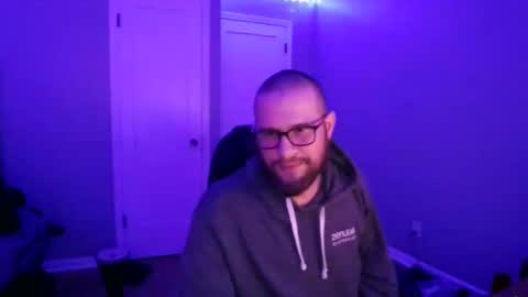 tippertonight online show from December 18, 6:10 am