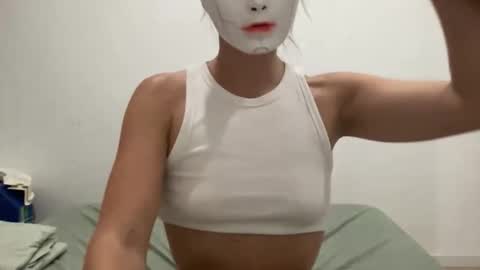 Tinks online show from October 1, 6:29 pm