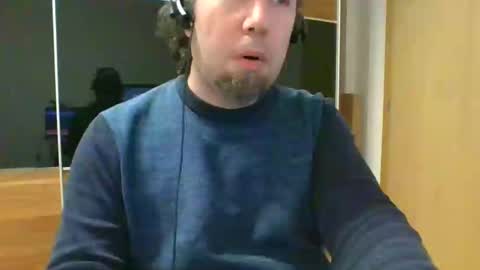 Tirolerboy27 online show from December 2, 1:08 pm