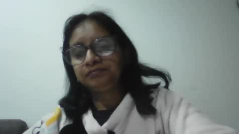 Ester online show from February 25, 7:23 am