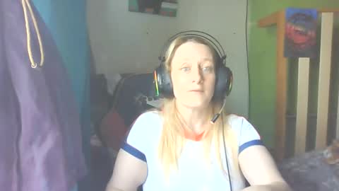 tittymcfitty online show from July 25, 4:49 pm