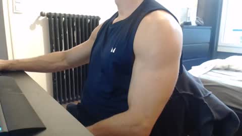 toiletforshit online show from December 31, 4:14 pm