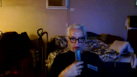 tom112292014 online show from October 30, 4:18 pm