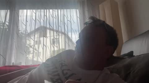 Tom online show from June 6, 6:19 am