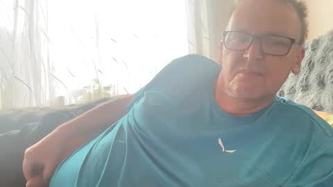 Tom online show from October 11, 1:16 pm