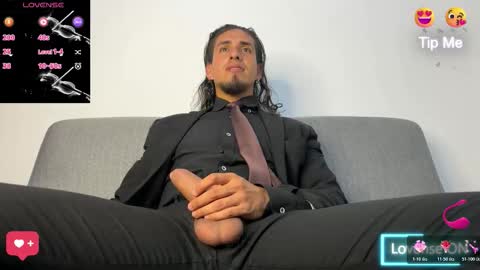 TOM online show from November 25, 1:48 am