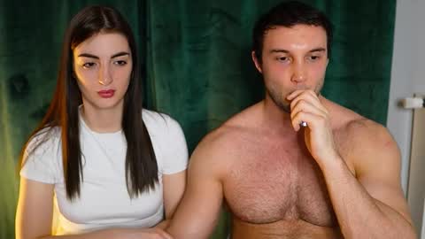 Tom online show from March 1, 6:23 pm