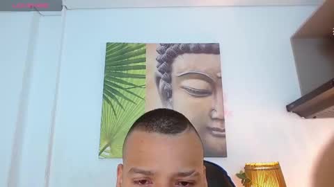 Snapshot of tom_muscle1 chatting on February 27, 12:01 pm Tom muscle1 online show from February 27, 12:01 pm
