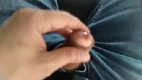 Snapshot of tomas_cum69 chatting on December 14, 4:08 pm Tomas online show from December 14, 4:08 pm