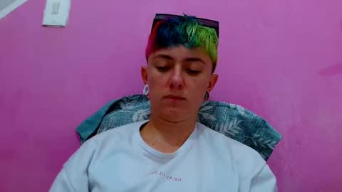 Snapshot of tomboyblue chatting on September 15, 6:53 pm Blue online show from September 15, 6:53 pm
