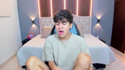 Tommy  online show from February 3, 3:26 am