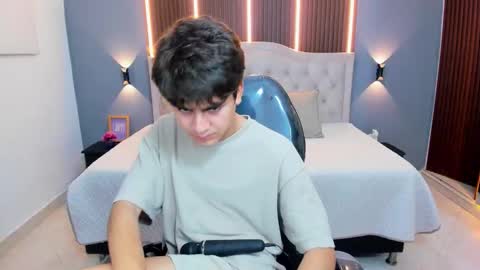 Tommy  online show from February 3, 6:22 am