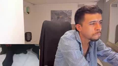 Snapshot of tommy_c0rtez chatting on October 2, 8:07 pm Thomas online show from October 2, 8:07 pm