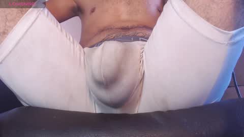   Thomas    online show from April 24, 11:18 pm