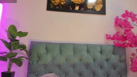 tommy_lovee online show from March 19, 5:46 am