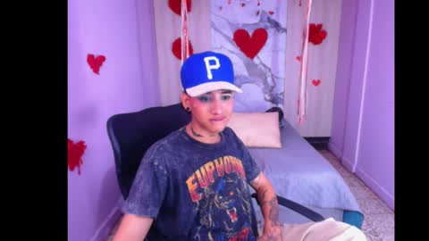 tommy_sweet1 online show from February 16, 9:59 am