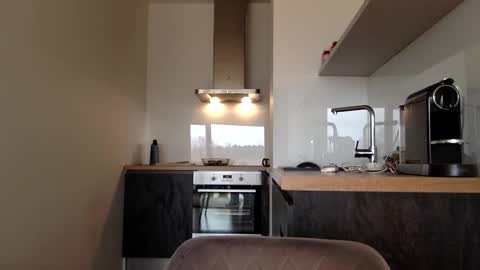 Thomas Fit online show from March 11, 11:33 am