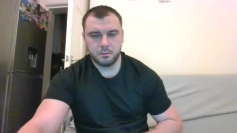 Snapshot of tommyy19901 chatting on March 1, 9:04 pm tommyy19901 online show from March 1, 9:04 pm