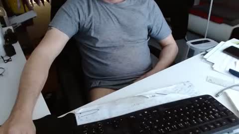 Tom online show from March 12, 4:22 pm