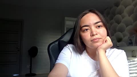 Yara online show from June 25, 3:17 pm