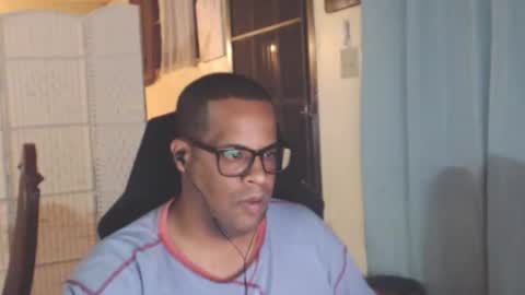 Antonio online show from April 17, 2:25 am