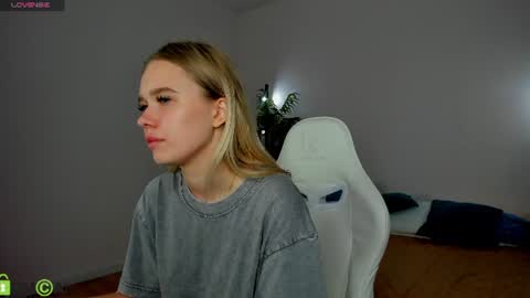 toni_pittmann online show from June 30, 12:43 am