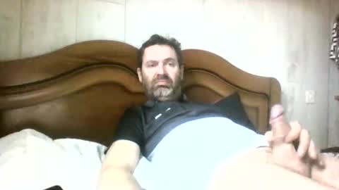 Snapshot of tonio358965 chatting on February 13, 12:32 pm tonio358965 online show from February 13, 12:32 pm