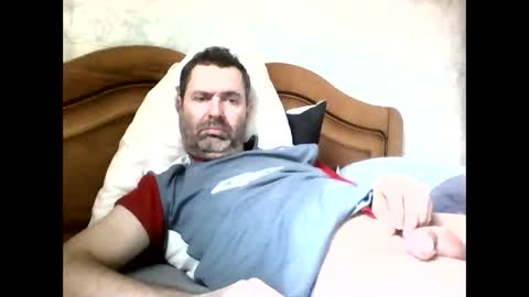 Snapshot of tonio358965 chatting on December 26, 10:05 am tonio358965 online show from December 26, 10:05 am