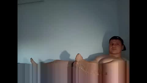 tonny54880 online show from December 15, 6:53 am