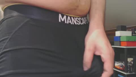 Snapshot of tony26100 chatting on February 12, 7:24 pm tony26100 online show from February 12, 7:24 pm