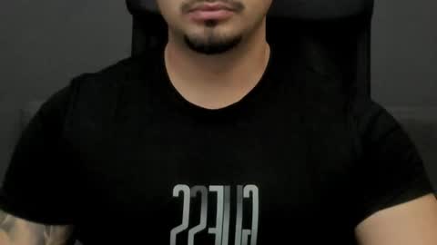 TonyWilcox online show from November 4, 6:15 am