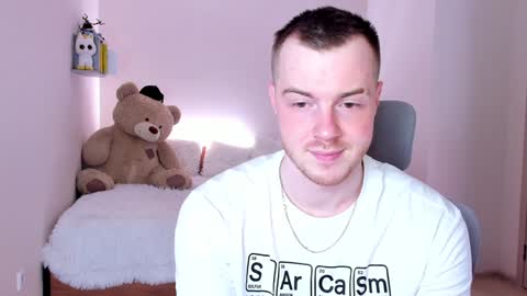 toohornyserj online show from January 13, 2:50 am