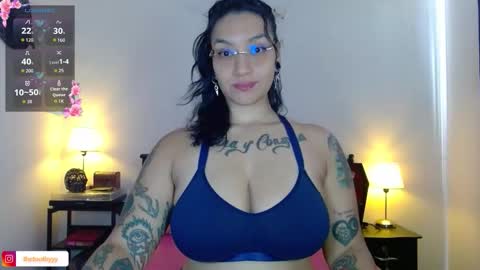 Snapshot of toothyy chatting on October 16, 12:27 pm toothyy online show from October 16, 12:27 pm