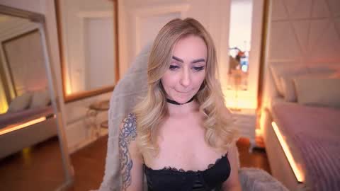 top_grace online show from February 5, 12:58 am