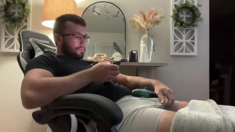 rookie here need tips followers online show from October 27, 4:23 am