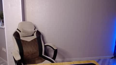 Glebaty online show from February 23, 9:11 am