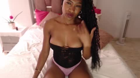 Snapshot of toriivy chatting on October 7, 6:26 pm toriivy online show from October 7, 6:26 pm