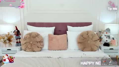 Tori online show from January 9, 2:01 pm