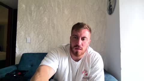 Snapshot of toro_arrapato chatting on February 18, 4:58 pm toro_arrapato online show from February 18, 4:58 pm