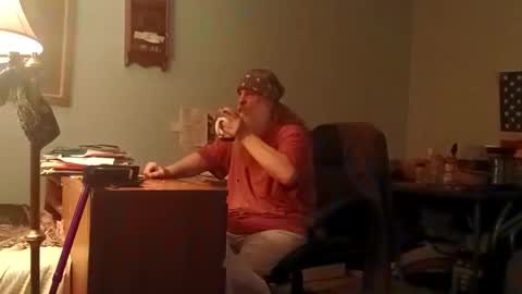 totallyawesome_65 online show from February 25, 11:52 pm