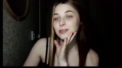 touch_and_run online show from April 23, 7:04 pm