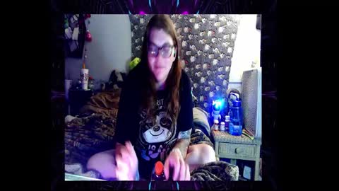 Toxiclove1311 online show from November 4, 12:45 am