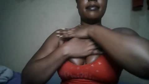 tracy304 online show from February 12, 3:48 pm