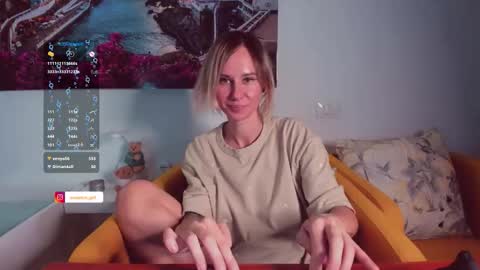 Hey my name is Kiri Kiri online show from September 14, 8:32 pm