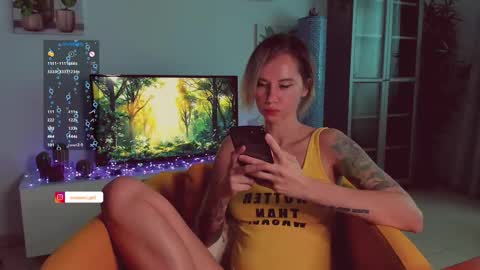 Hey my name is Kiri Kiri online show from September 24, 12:23 pm