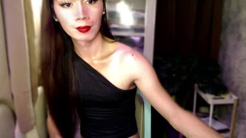 Emerald online show from May 4, 2:45 pm