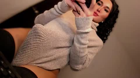 Snapshot of transnextdoor_ chatting on October 5, 11:56 pm ALMIGHTY GODDESS VALENTINA online show from October 5, 11:56 pm