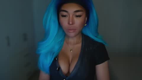 Snapshot of transnextdoor_ chatting on February 13, 12:02 am ALMIGHTY GODDESS VALENTINA online show from February 13, 12:02 am