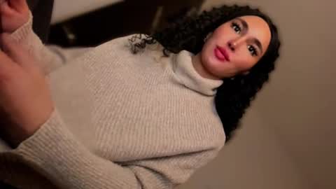 Snapshot of transnextdoor_ chatting on October 3, 11:35 pm ALMIGHTY GODDESS VALENTINA online show from October 3, 11:35 pm