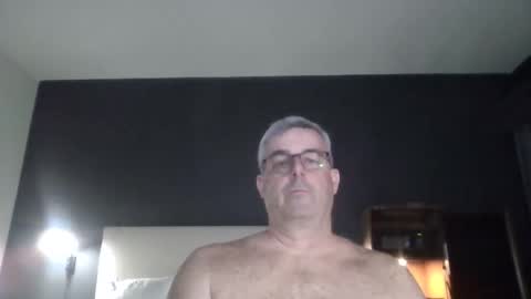 Snapshot of travelingman53 chatting on March 6, 1:48 am Travelingman53 online show from March 6, 1:48 am